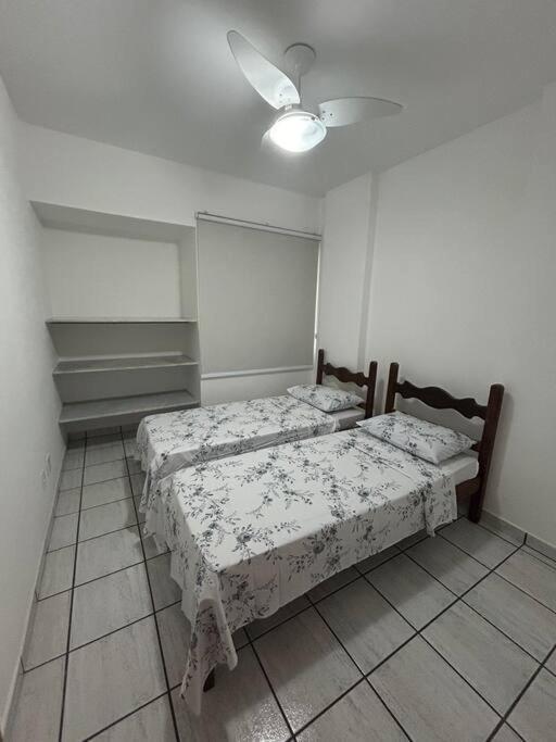 Apartamento De 3 Quartos Na Praia Da Fonte กวาราปารี ภายนอก รูปภาพ