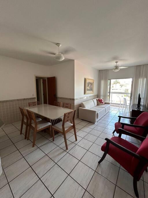 Apartamento De 3 Quartos Na Praia Da Fonte กวาราปารี ภายนอก รูปภาพ